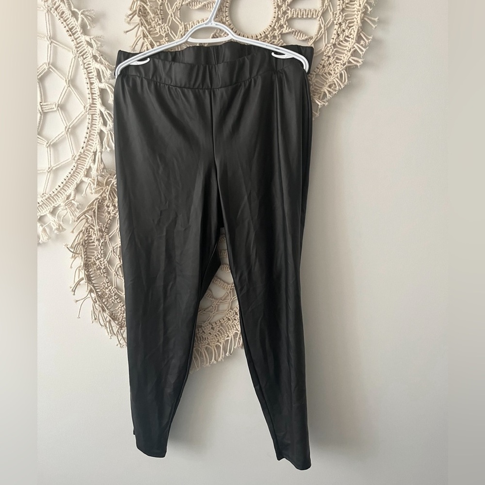 Torrid Size 3 Pleather Leggings